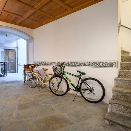 Antica Residenza Centro Storico 3* Tirano
